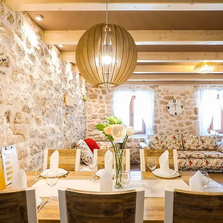House Ivana, Zadar, *